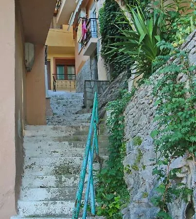 Old Town Luxury Apartman *